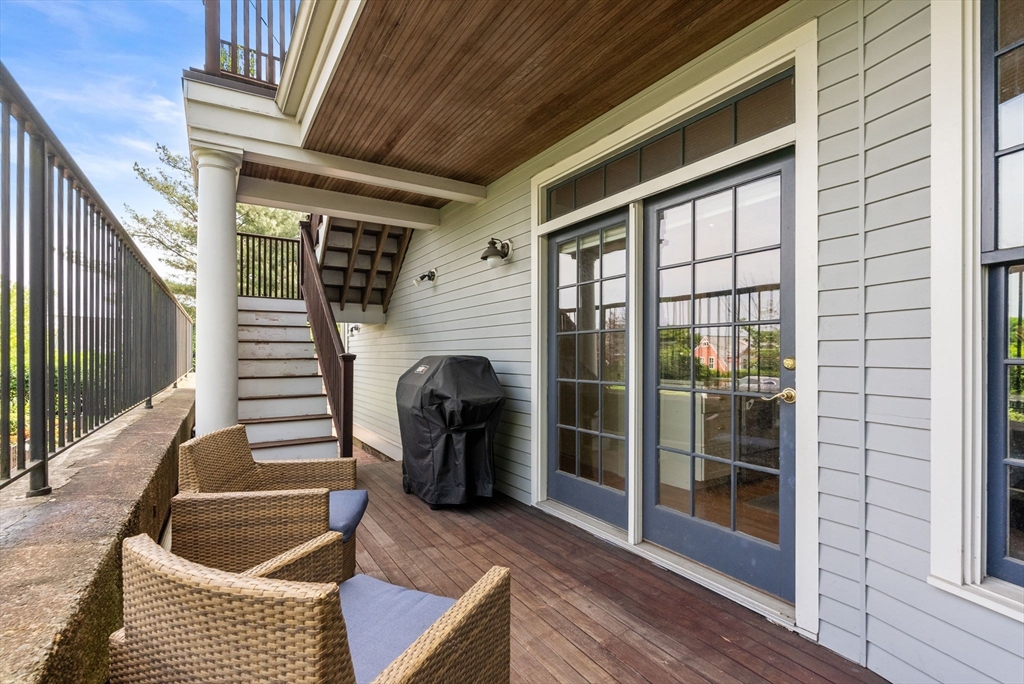 21 Prospect St # 1