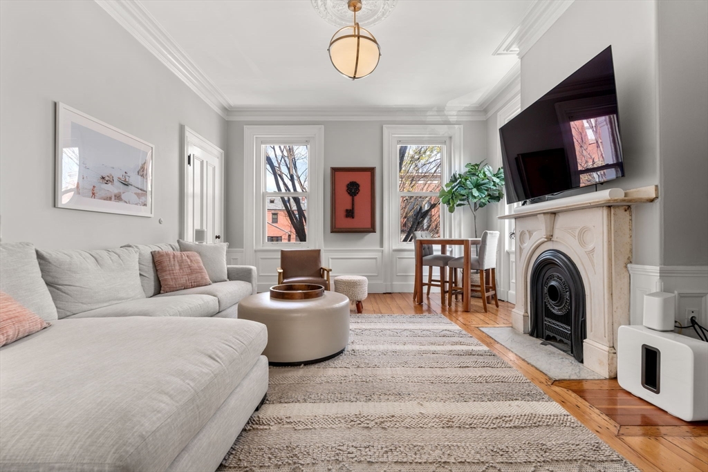 40 Chestnut St # 2