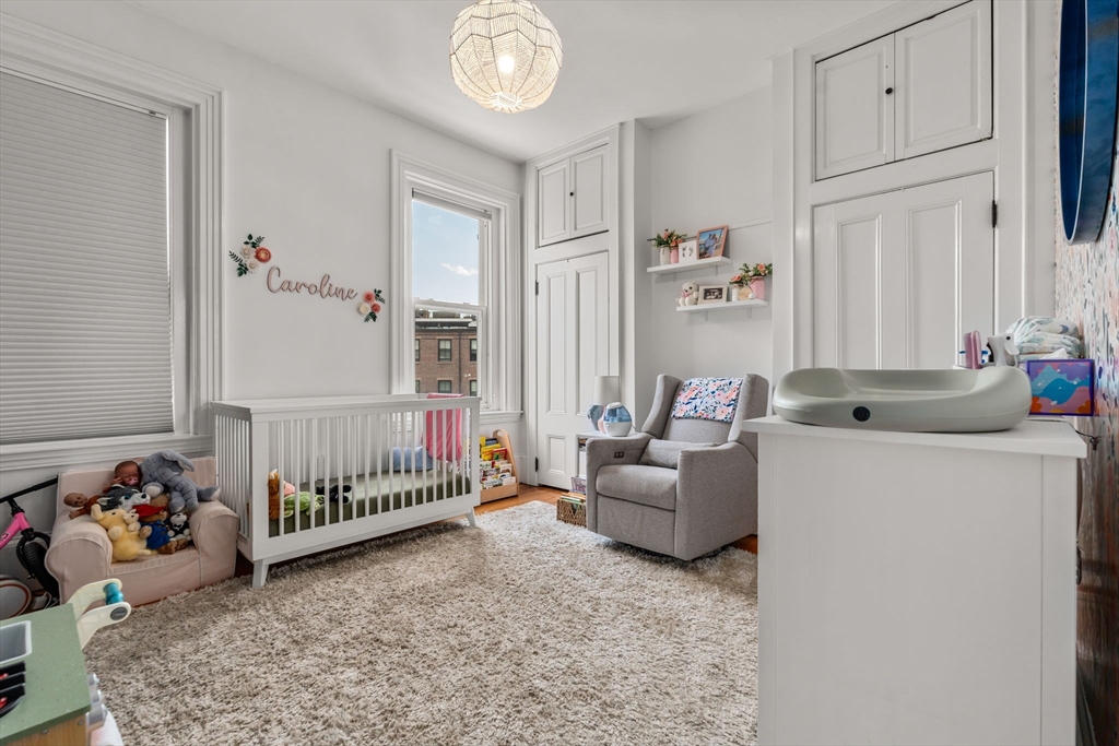 40 Chestnut St # 2