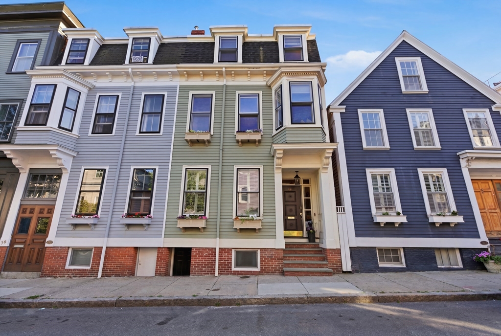 38 Bartlett Street