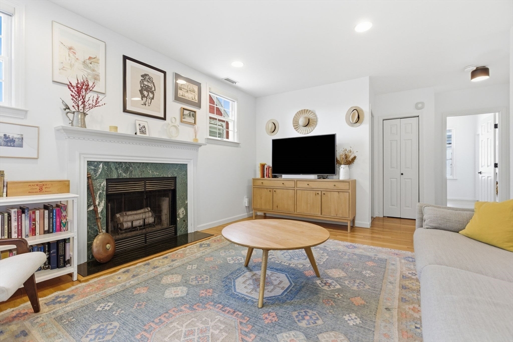 88 Bartlett Street # 2