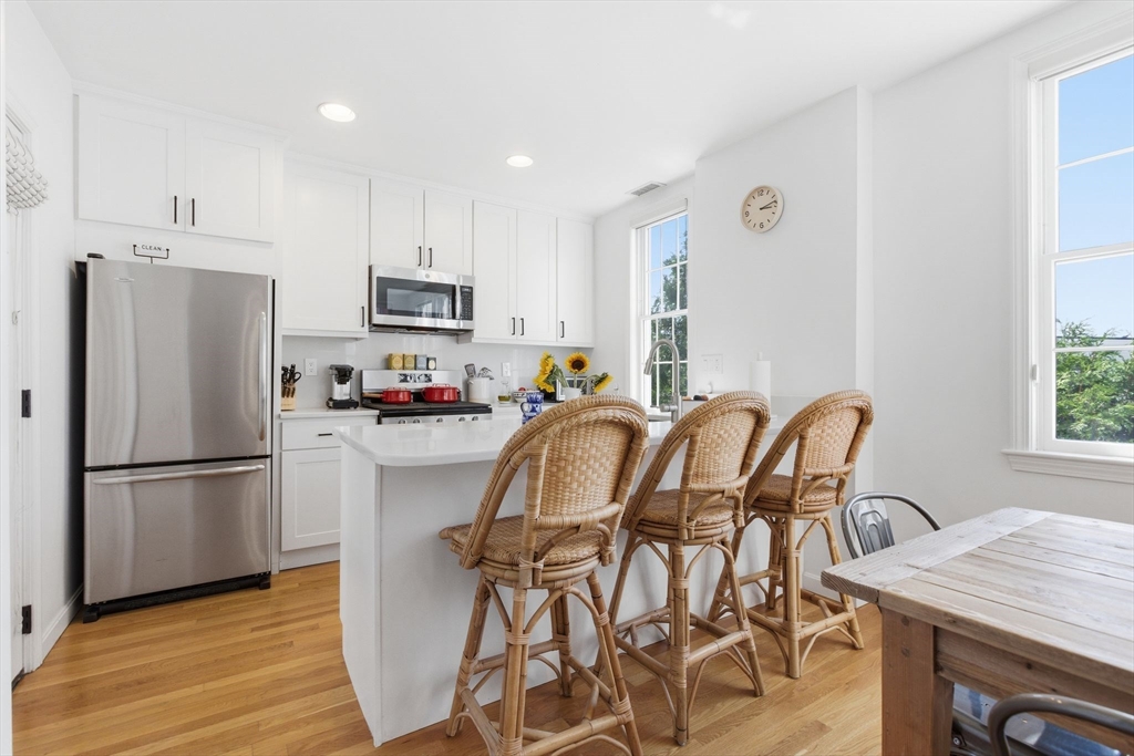 88 Bartlett Street # 2