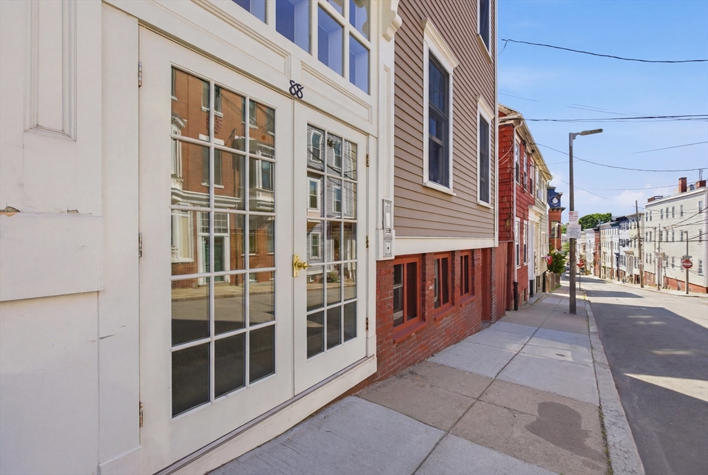 88 Bartlett Street # 2
