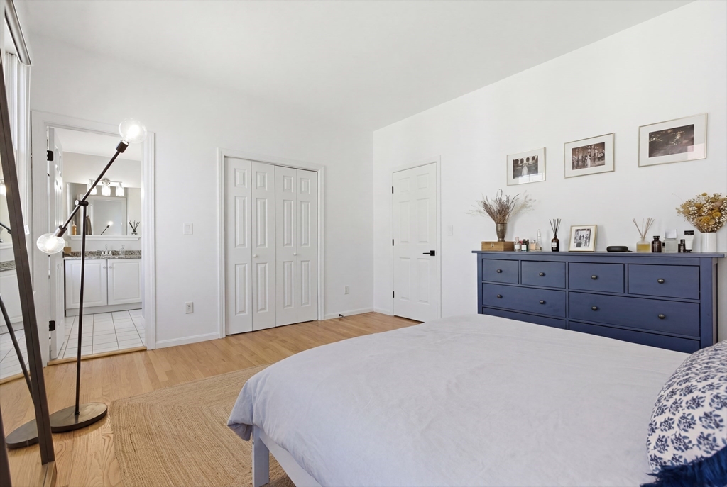 88 Bartlett Street # 2
