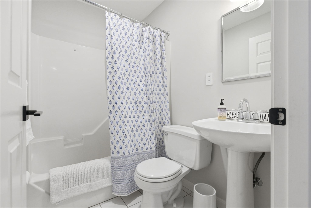 88 Bartlett Street # 2