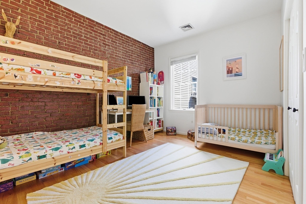 88 Bartlett Street # 2