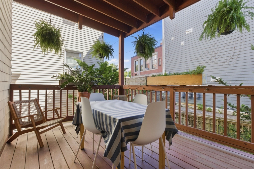 88 Bartlett Street # 2