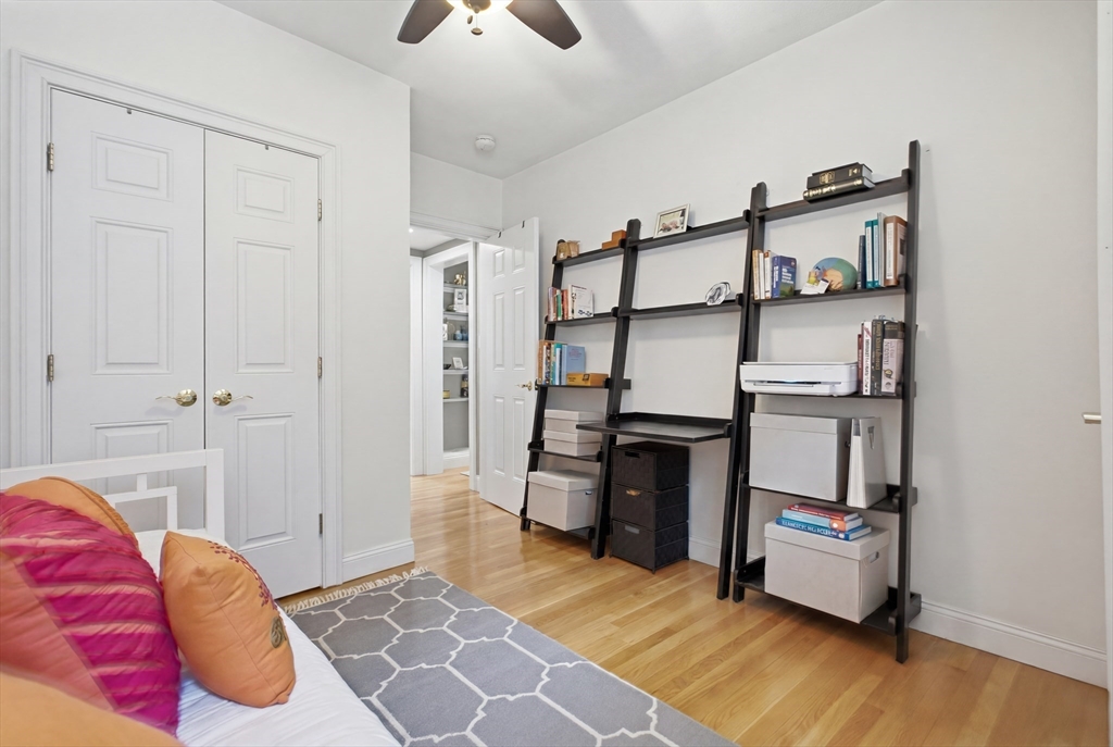 34 Clark St # 5