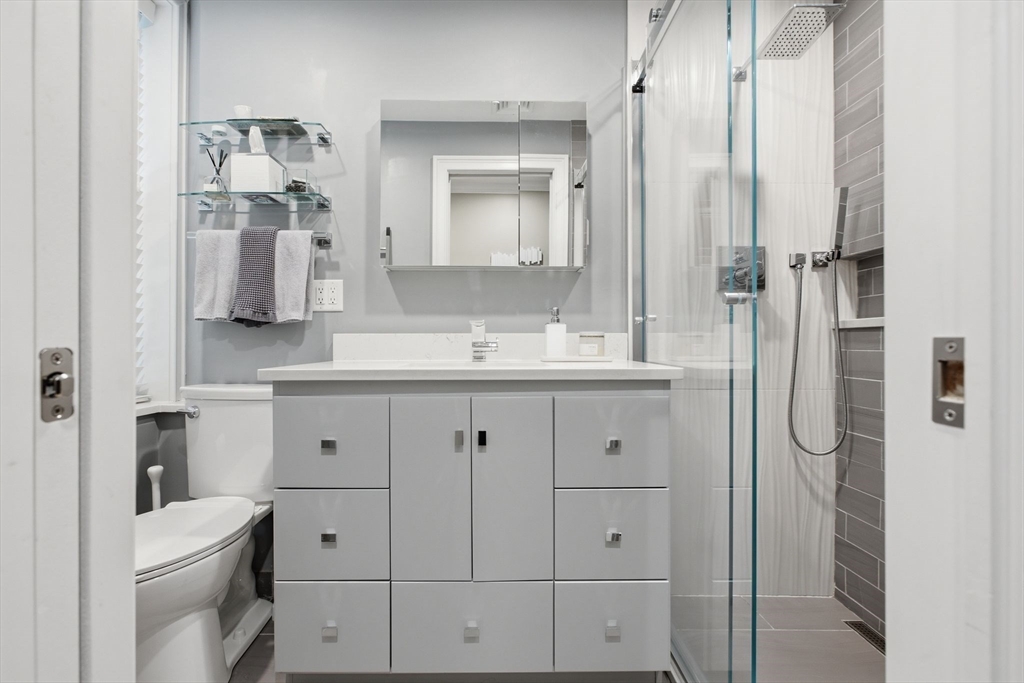 34 Clark St # 5