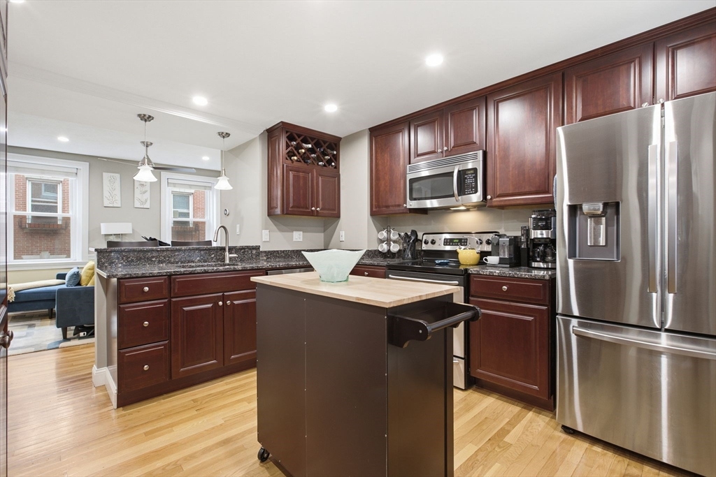 34 Clark St # 5