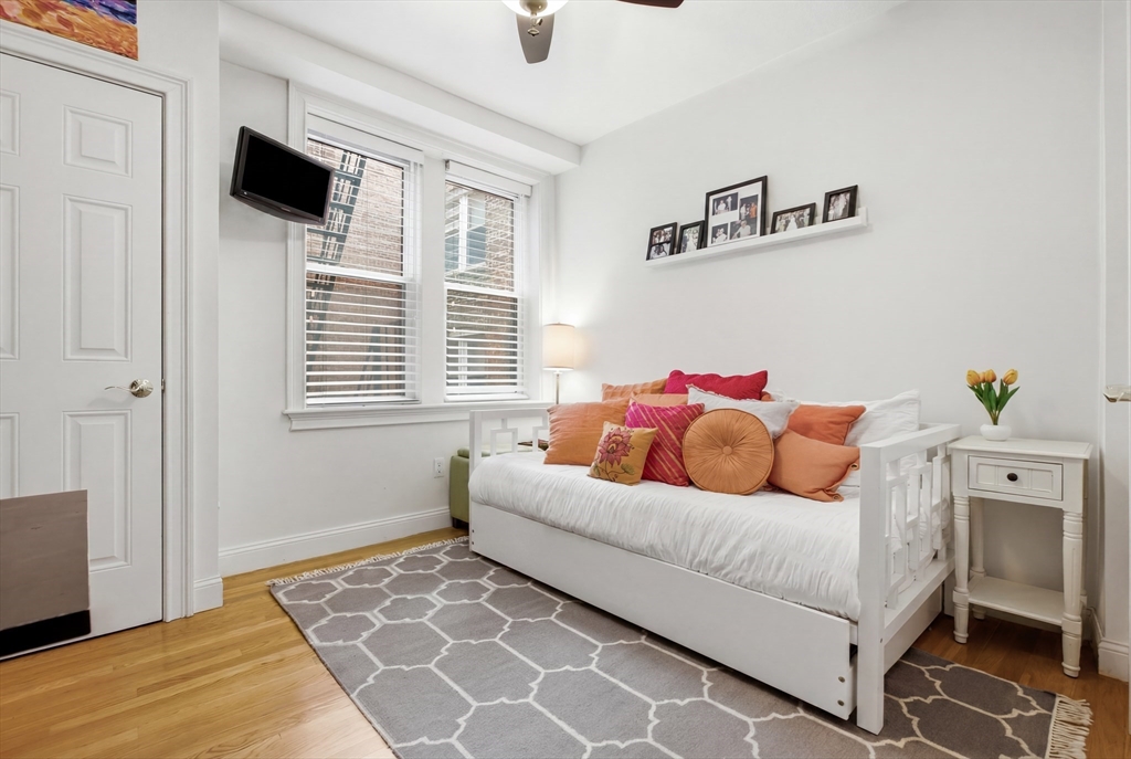 34 Clark St # 5