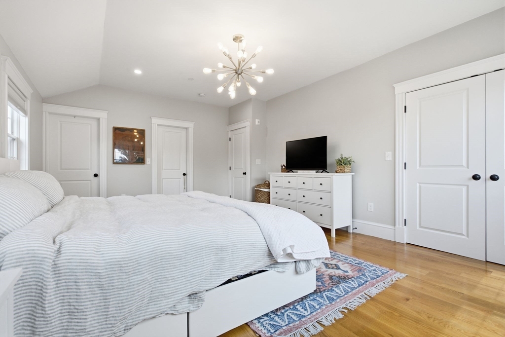 144 Highland Ave # 4