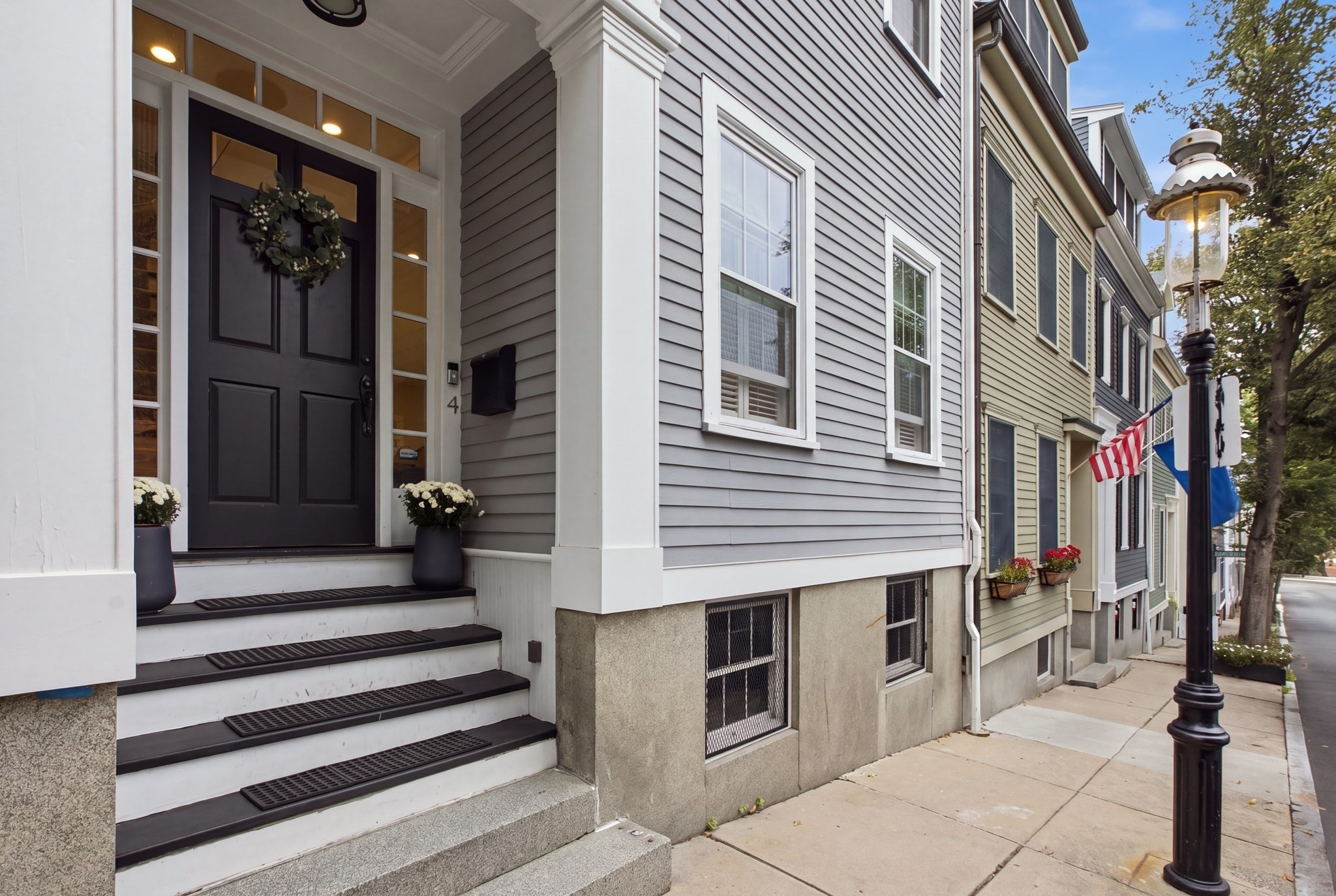 4 Concord Street