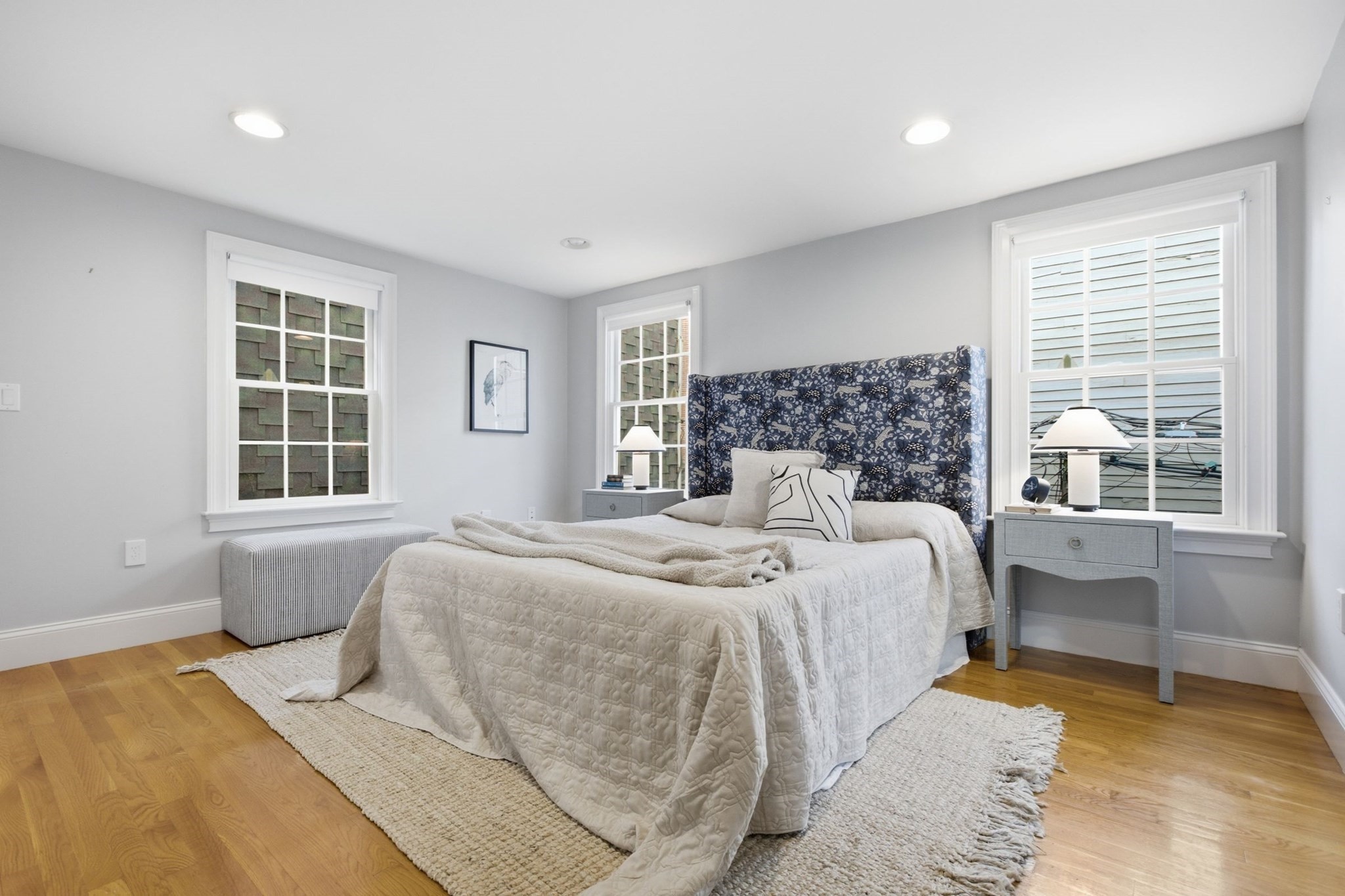 32 Pleasant Street