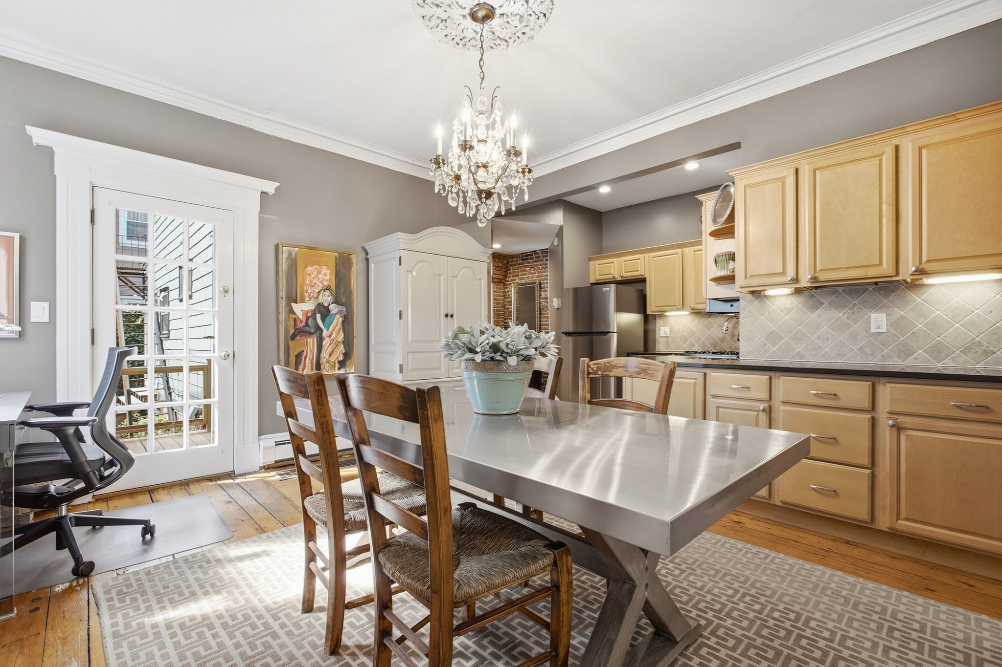 34 Bartlett Street # 1