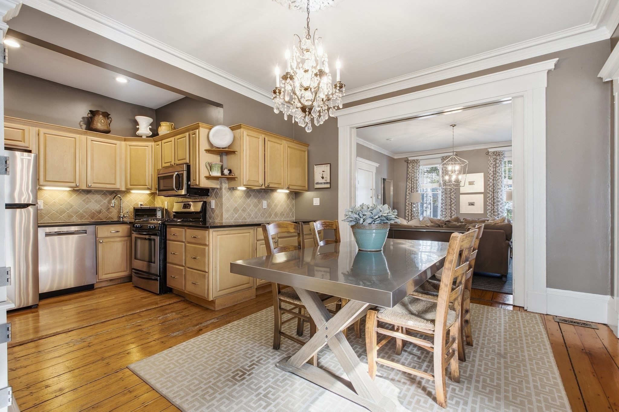 34 Bartlett Street # 1