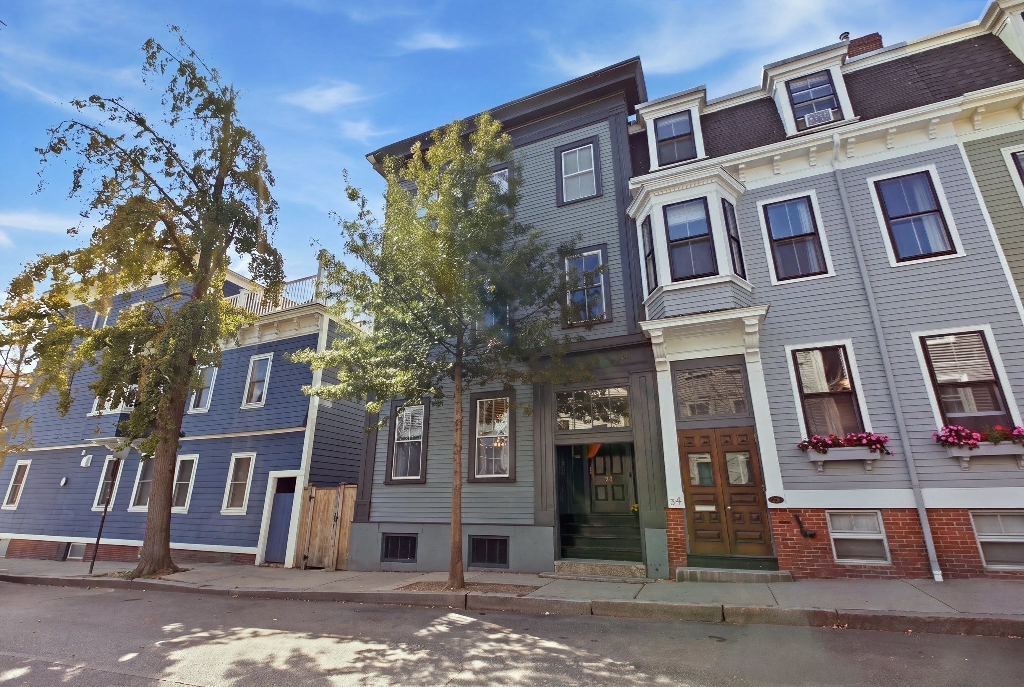 34 Bartlett Street # 1