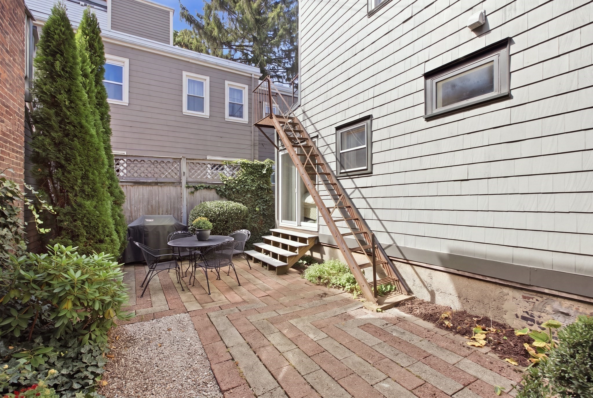 34 Bartlett Street # 1
