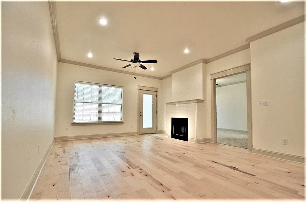 1621 S 17th Place
