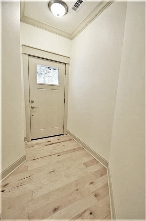1621 S 17th Place