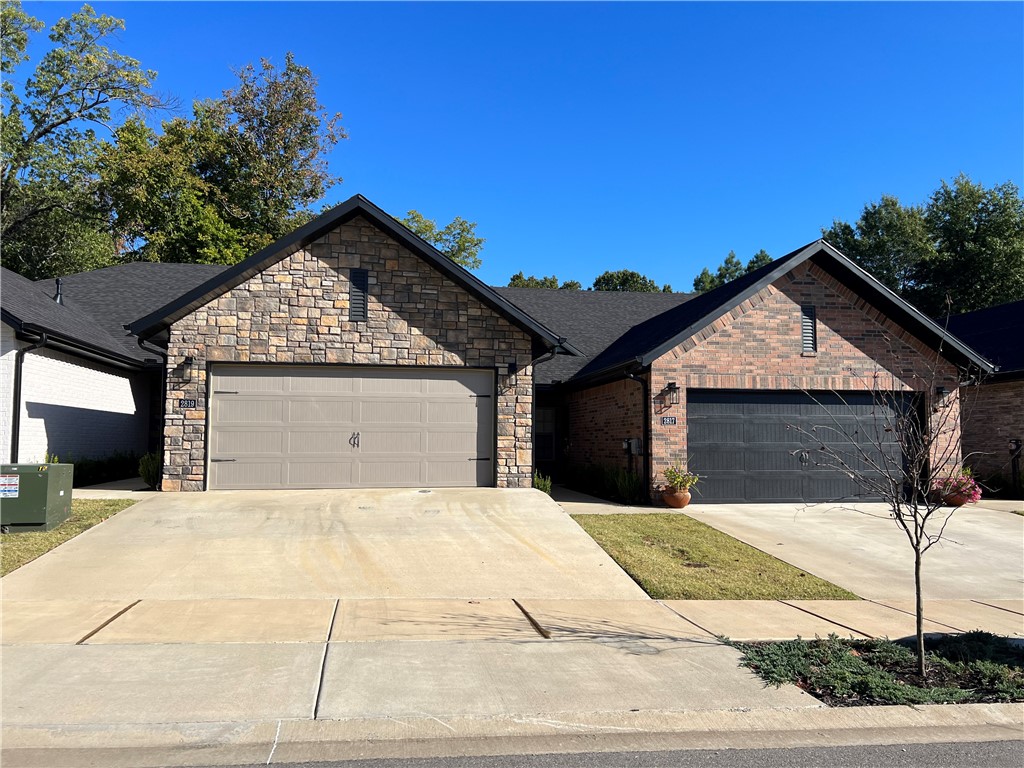 1621 S 17th Place