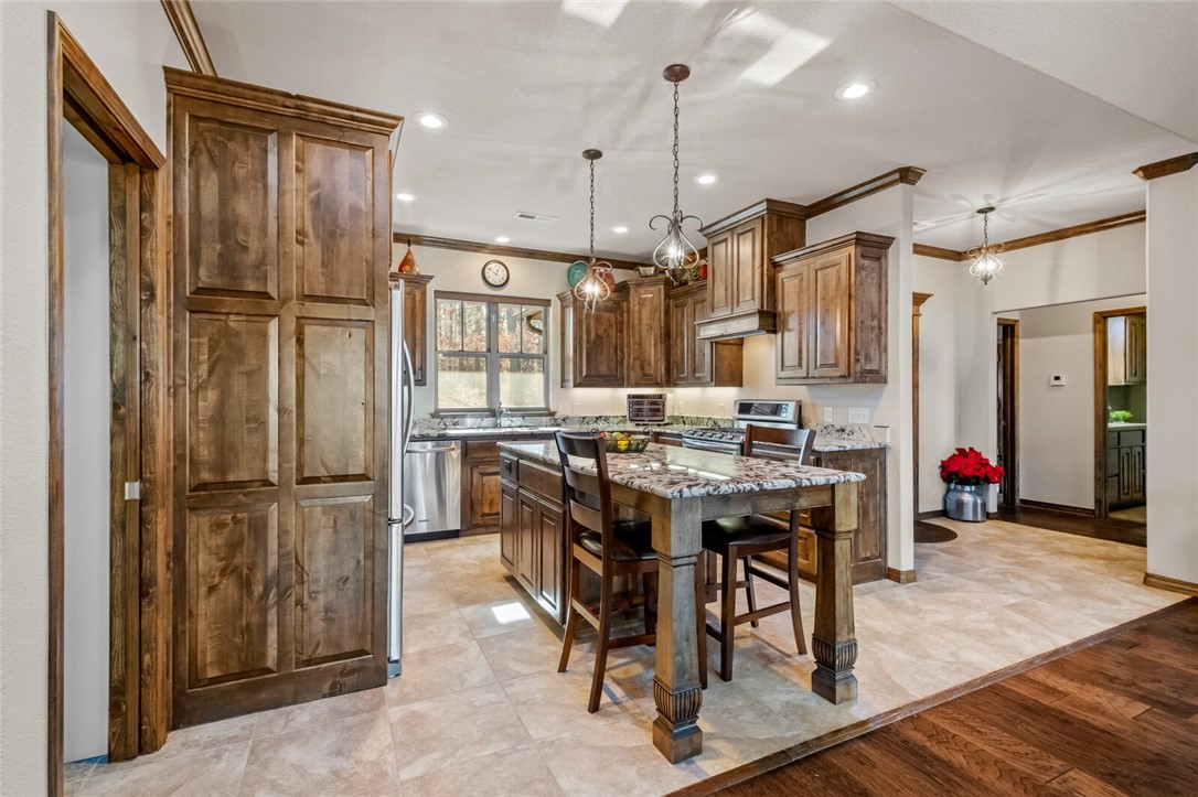 17851 Fox Hollow Road