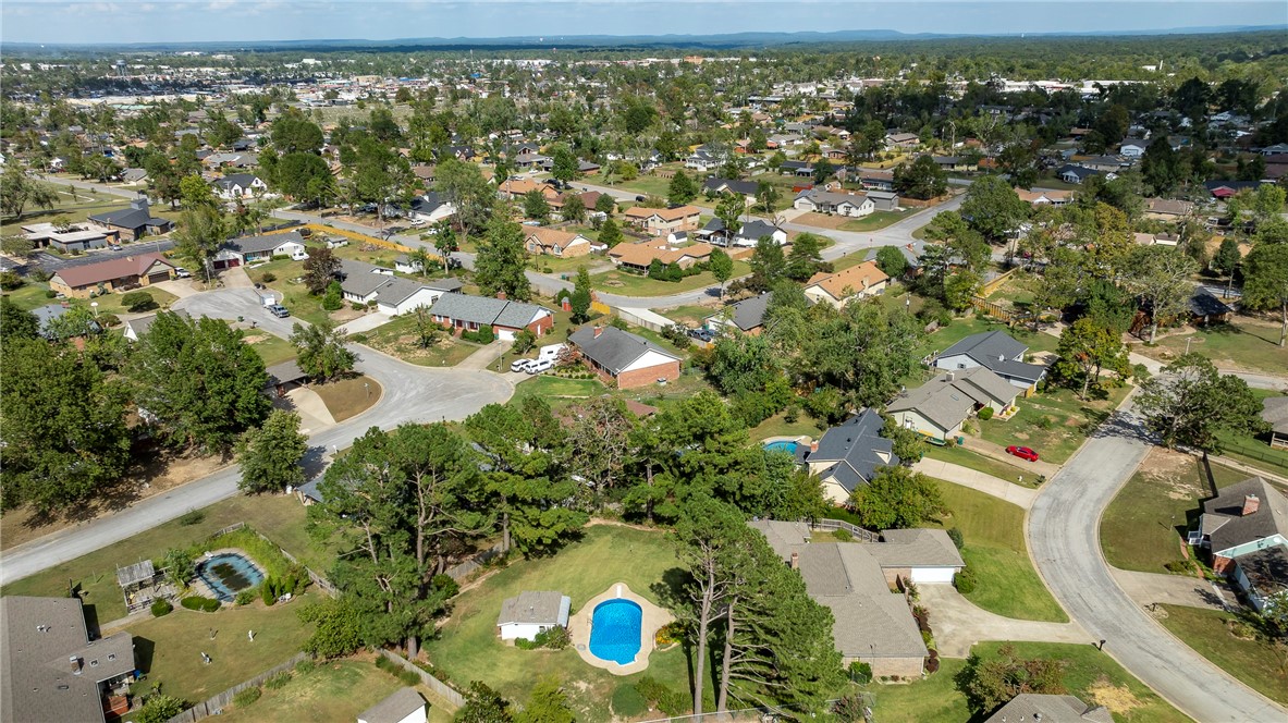 1211 Countrywood Circle