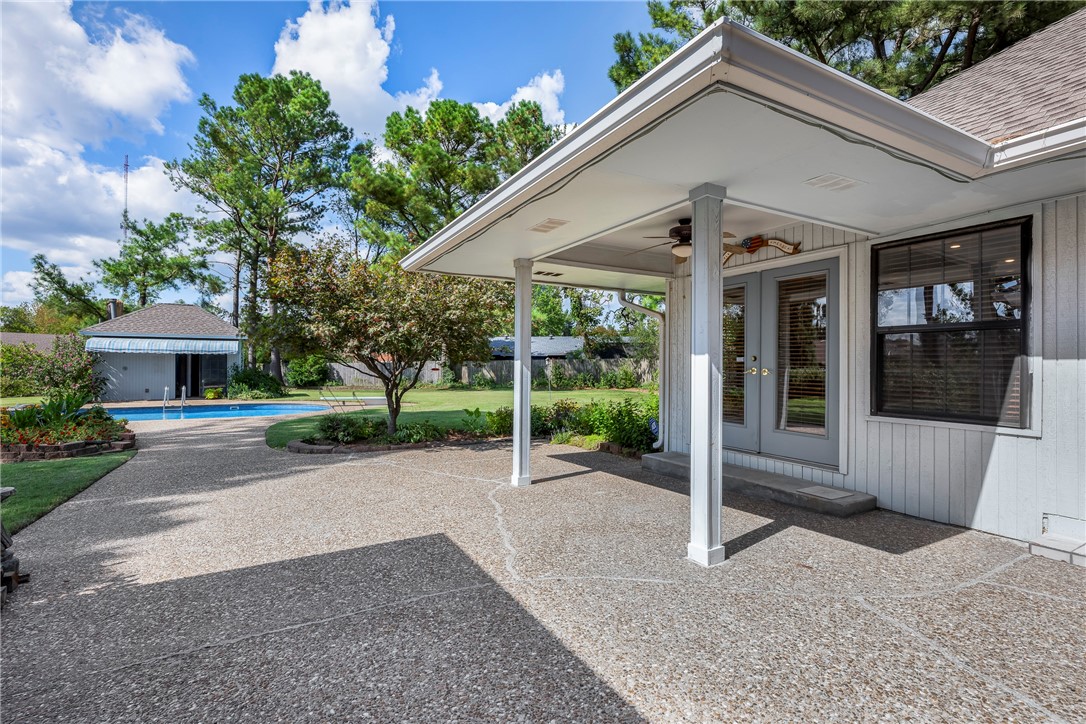 1211 Countrywood Circle