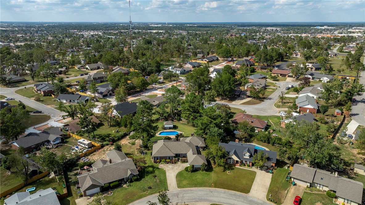 1211 Countrywood Circle