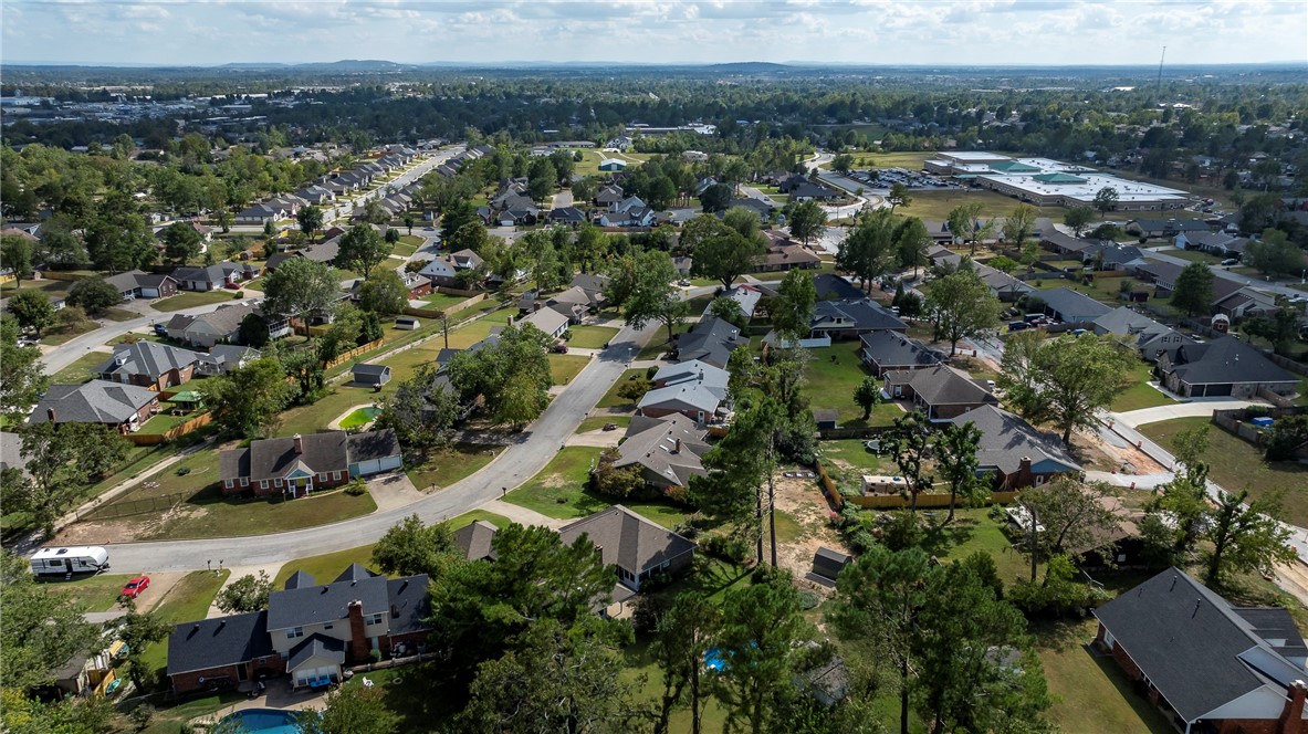 1211 Countrywood Circle