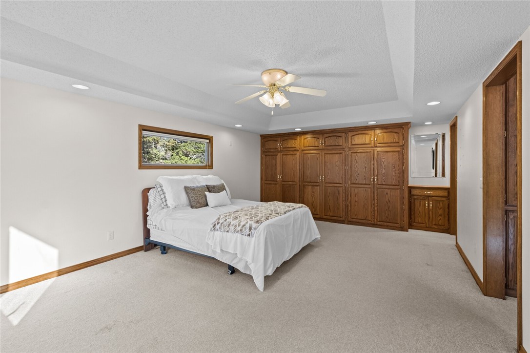12585 Lodge Drive
