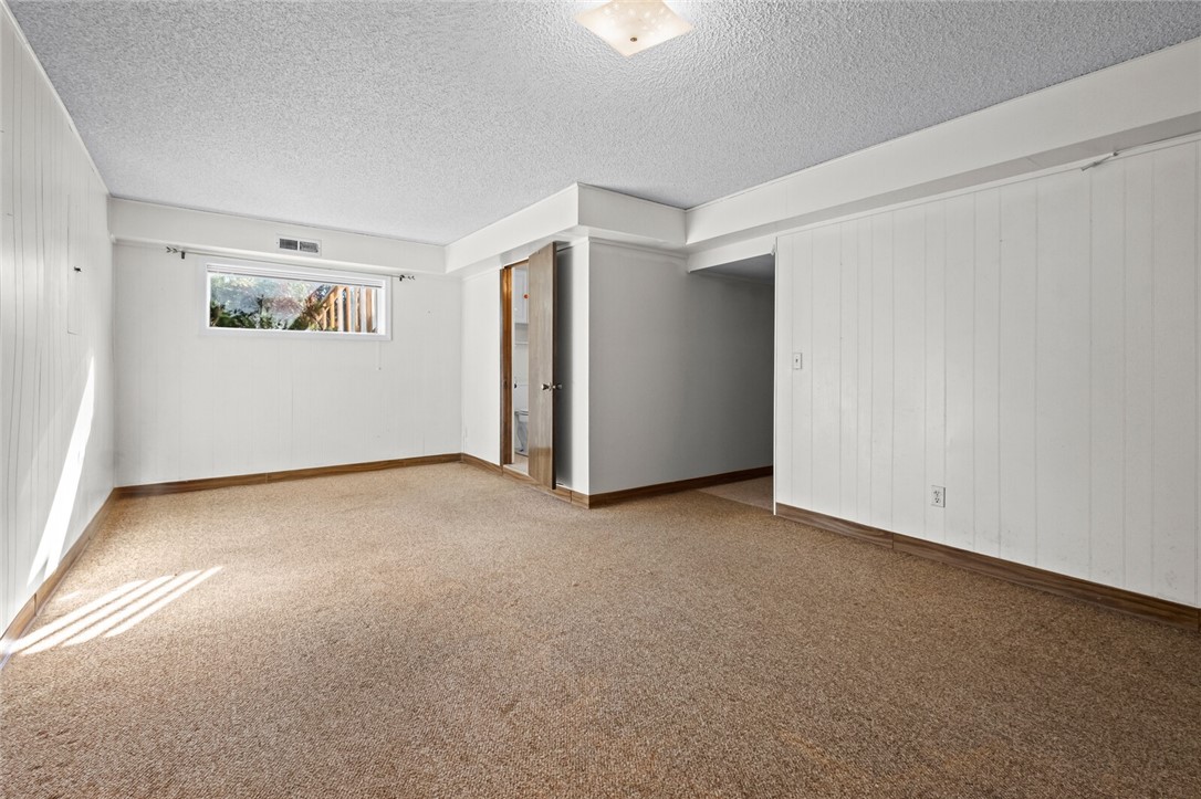 12585 Lodge Drive