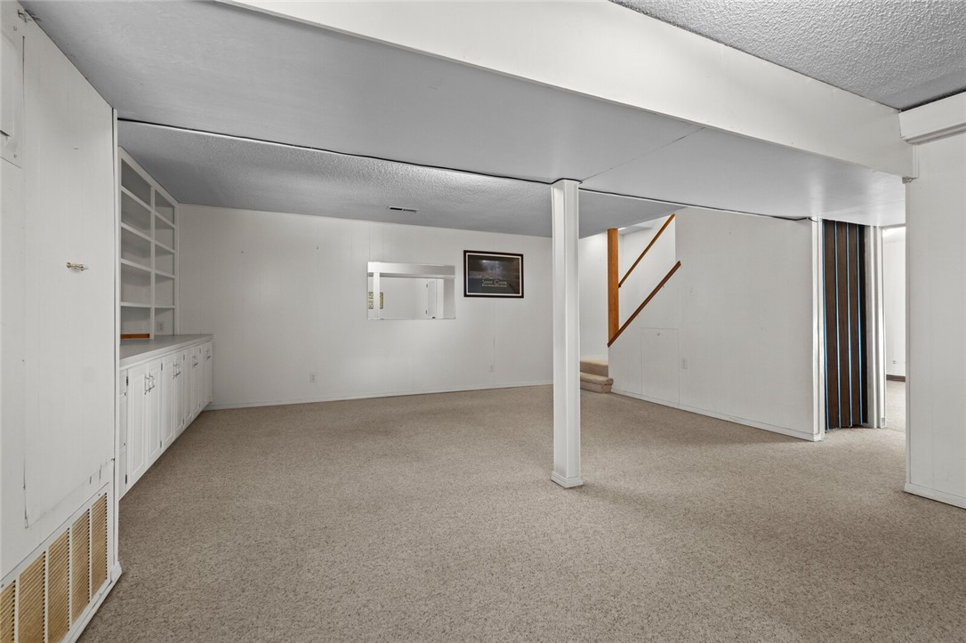 12585 Lodge Drive