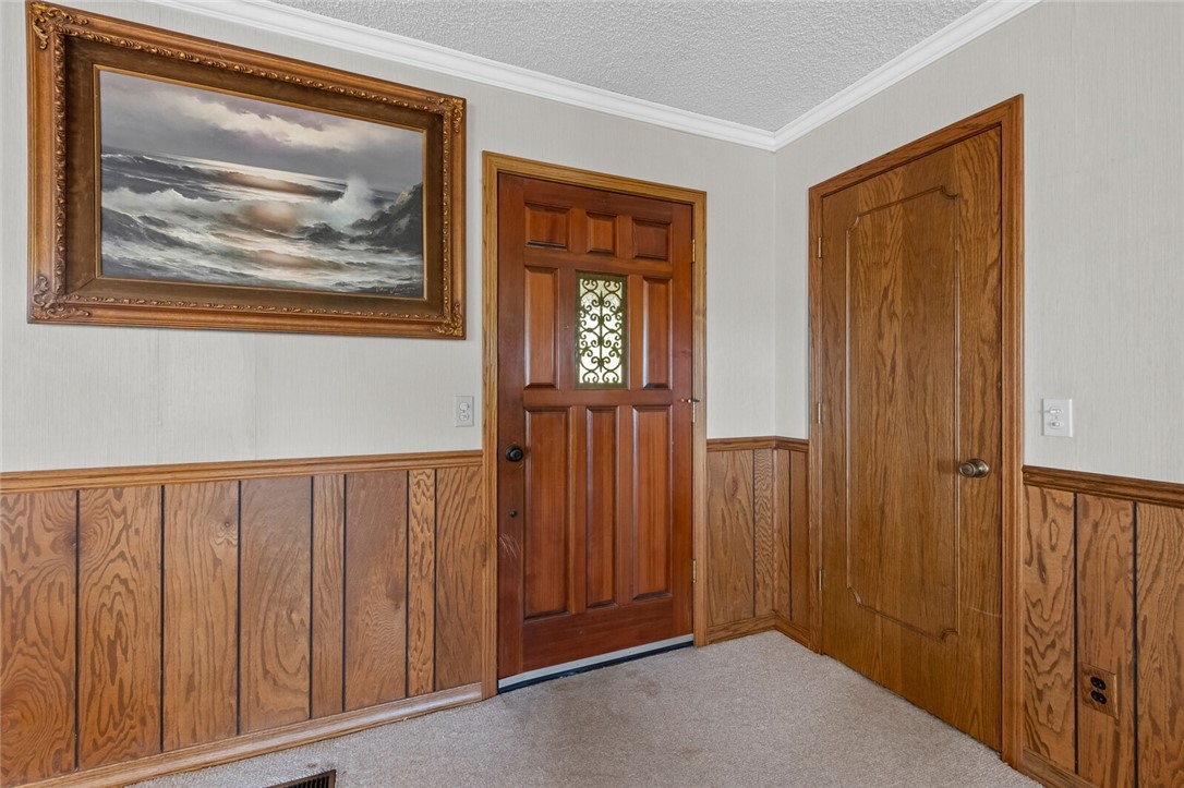 12585 Lodge Drive