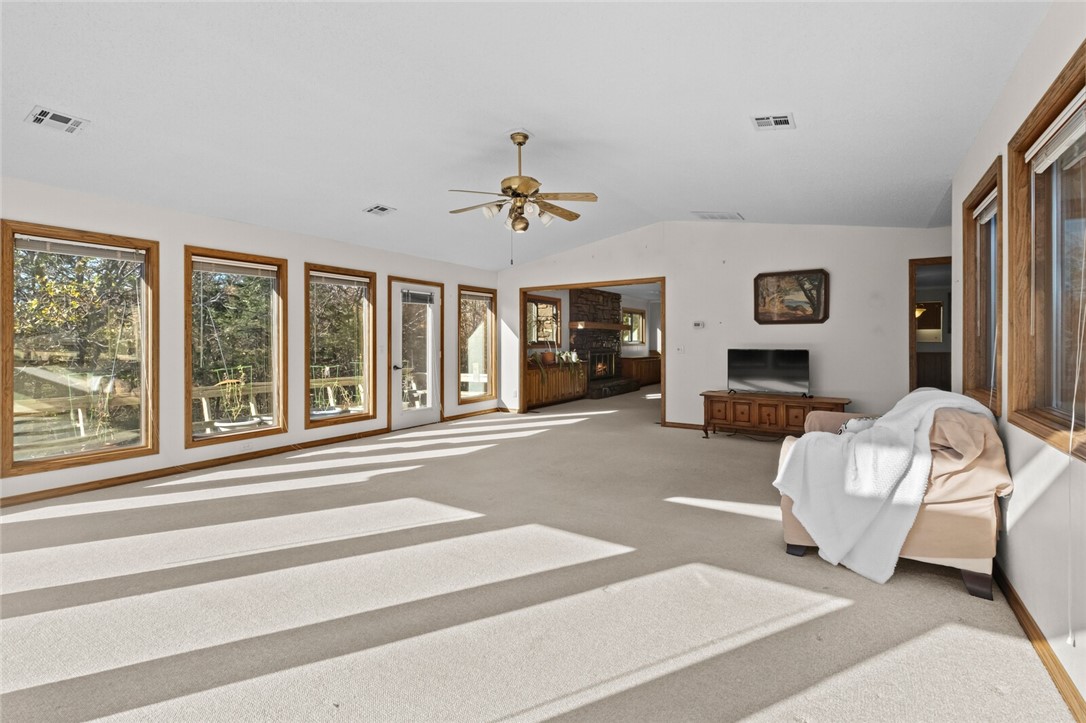 12585 Lodge Drive
