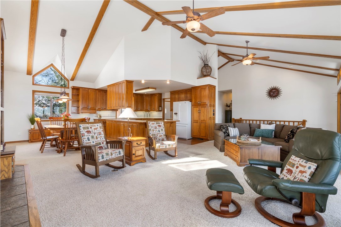21330 Ridgeview Drive