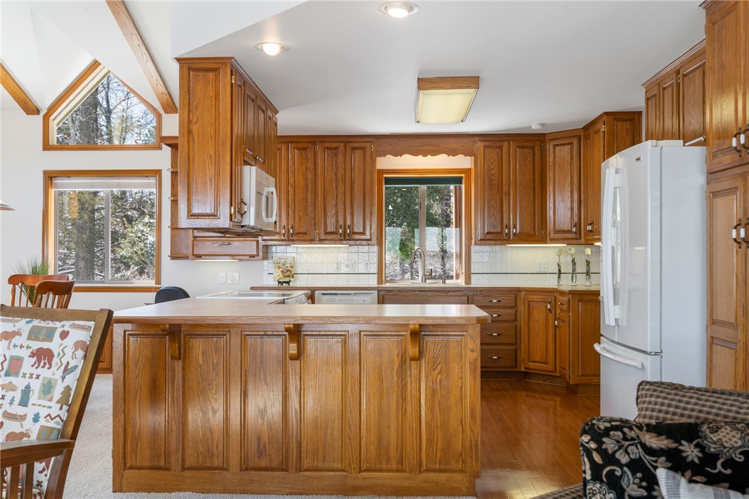 21330 Ridgeview Drive