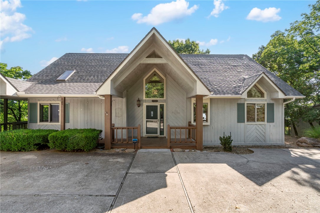 21330 Ridgeview Drive