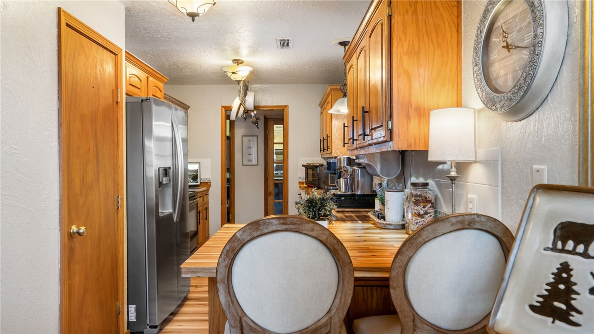 11475 Country Club Drive