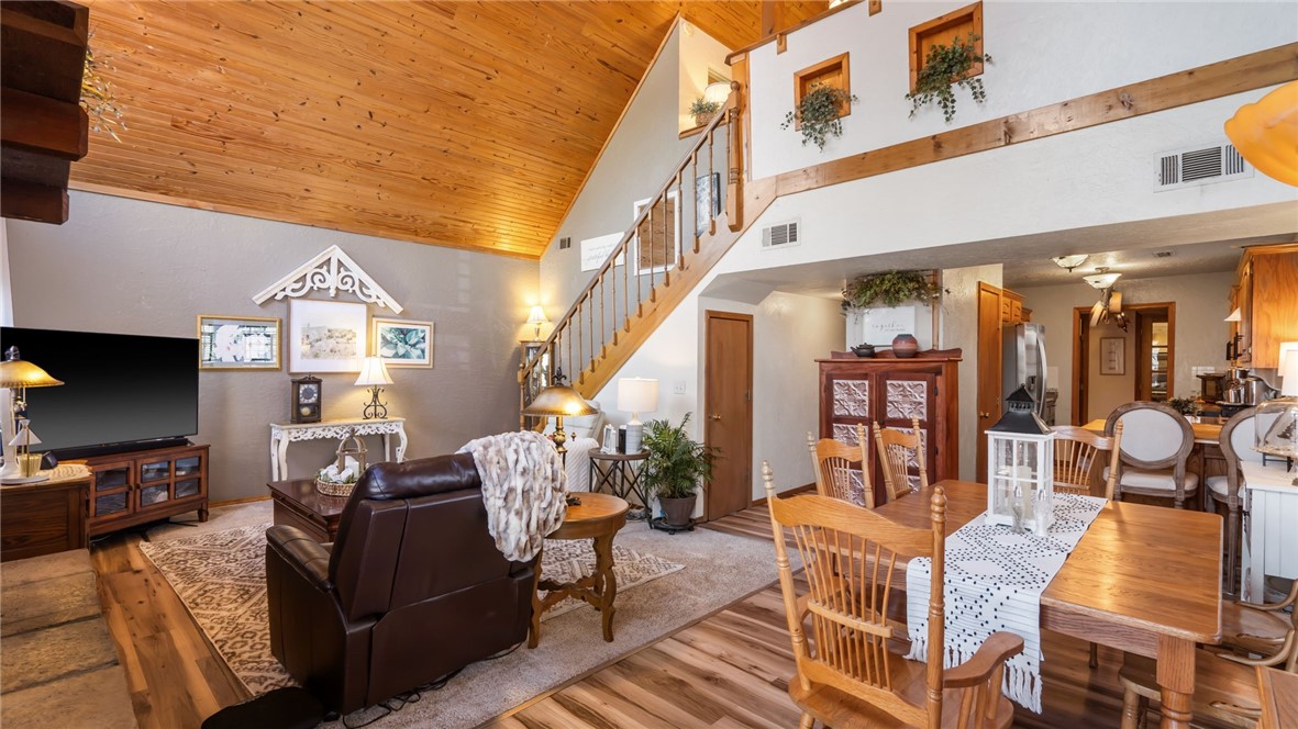11475 Country Club Drive