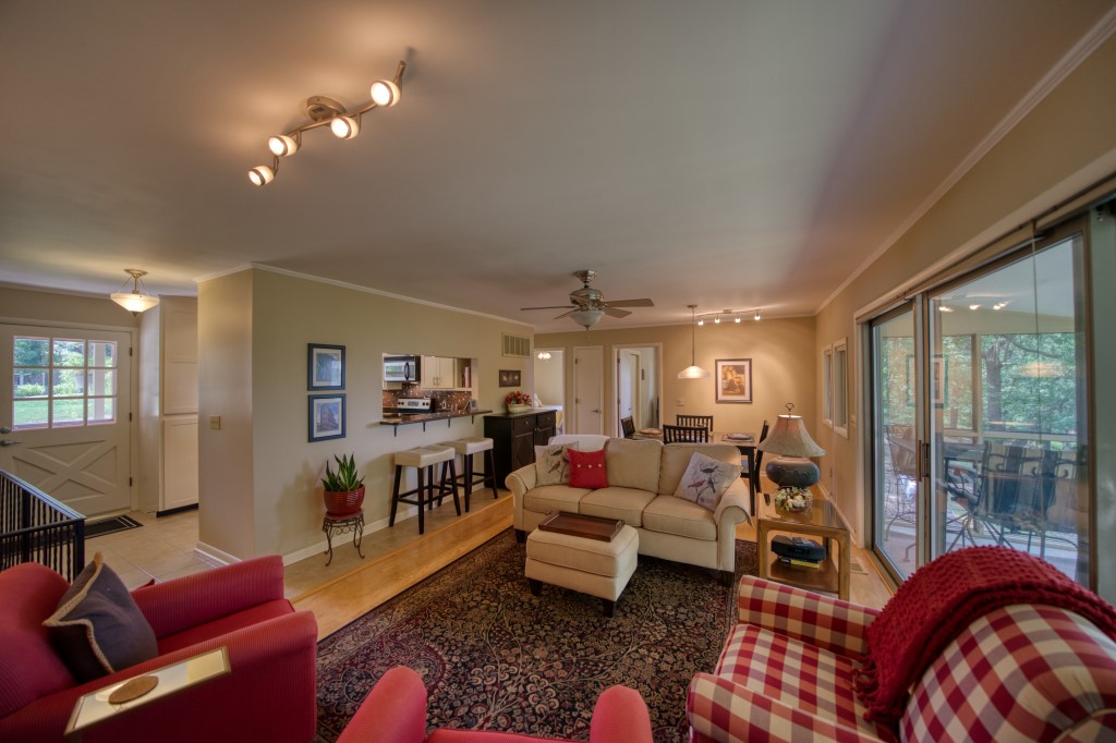 122 Hillcrest Road