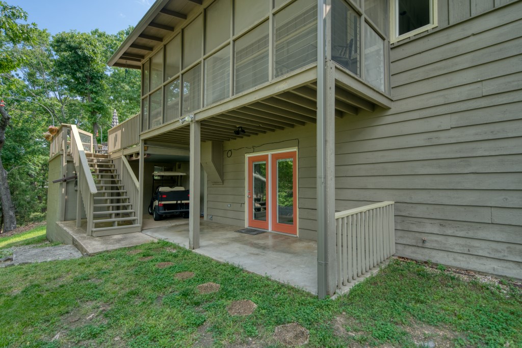 122 Hillcrest Road