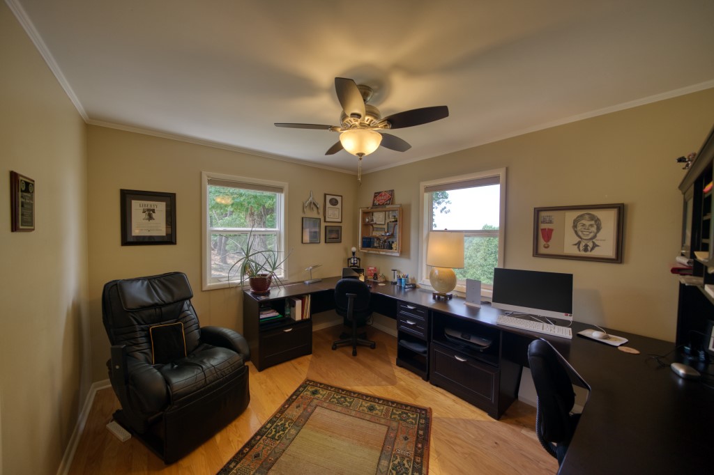 122 Hillcrest Road
