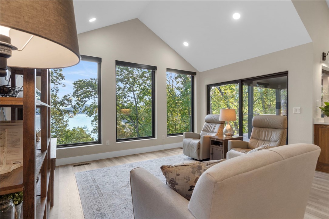 21491 Vista Shores Drive