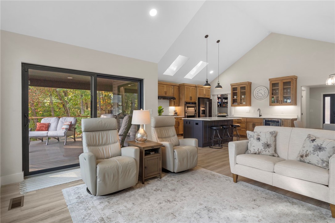 21491 Vista Shores Drive