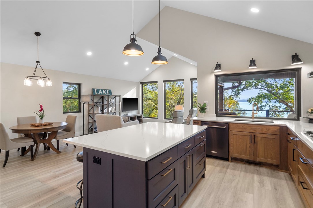 21491 Vista Shores Drive