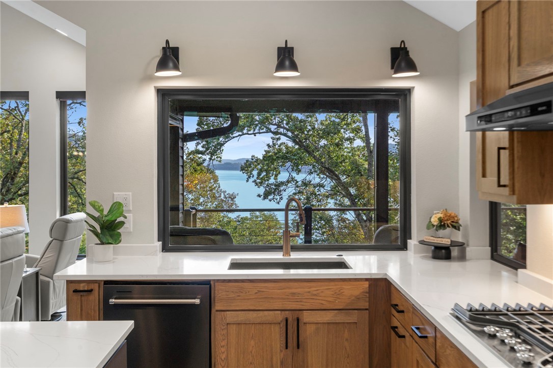 21491 Vista Shores Drive