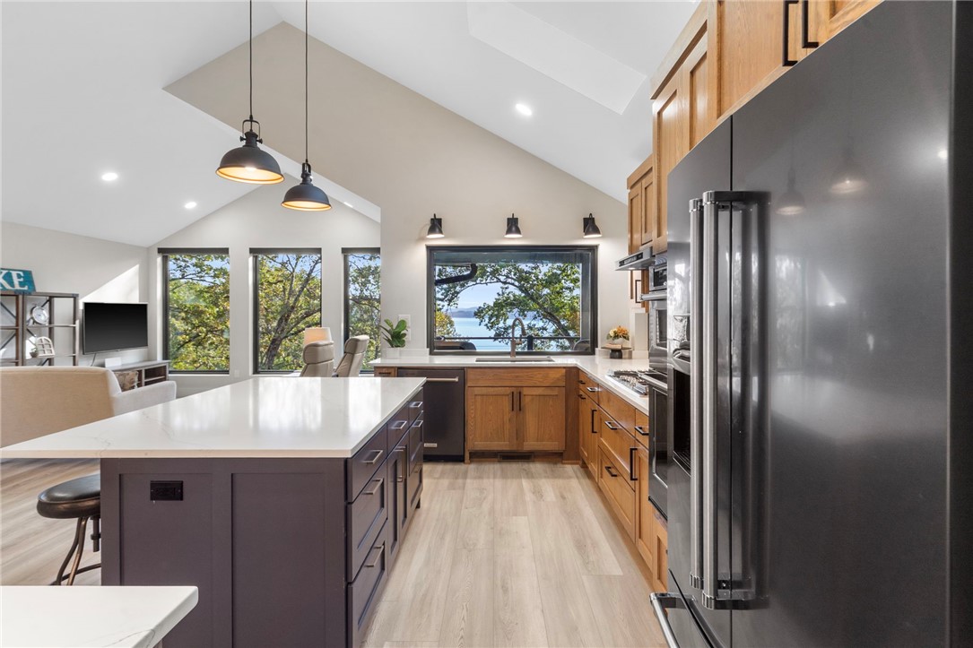 21491 Vista Shores Drive