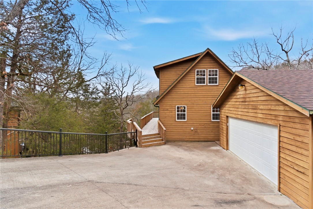21299 Black Oak Drive