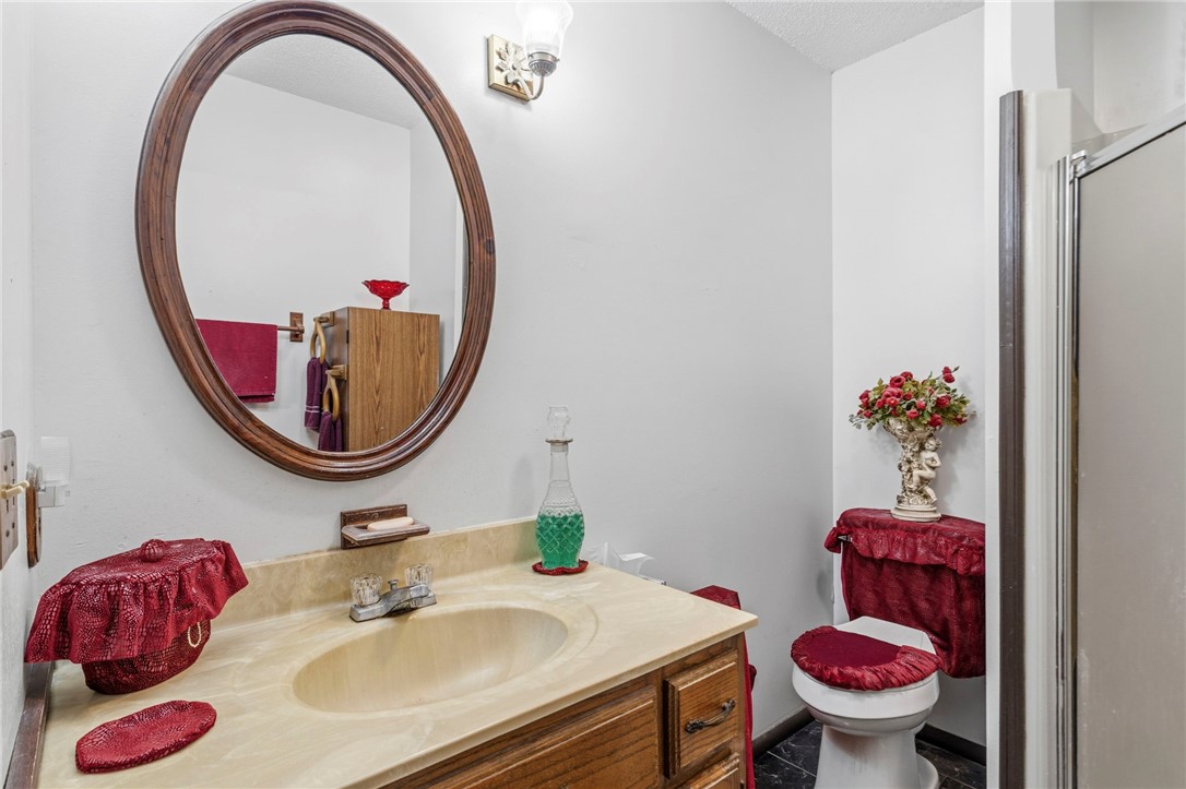 21414 Ridgeview Drive
